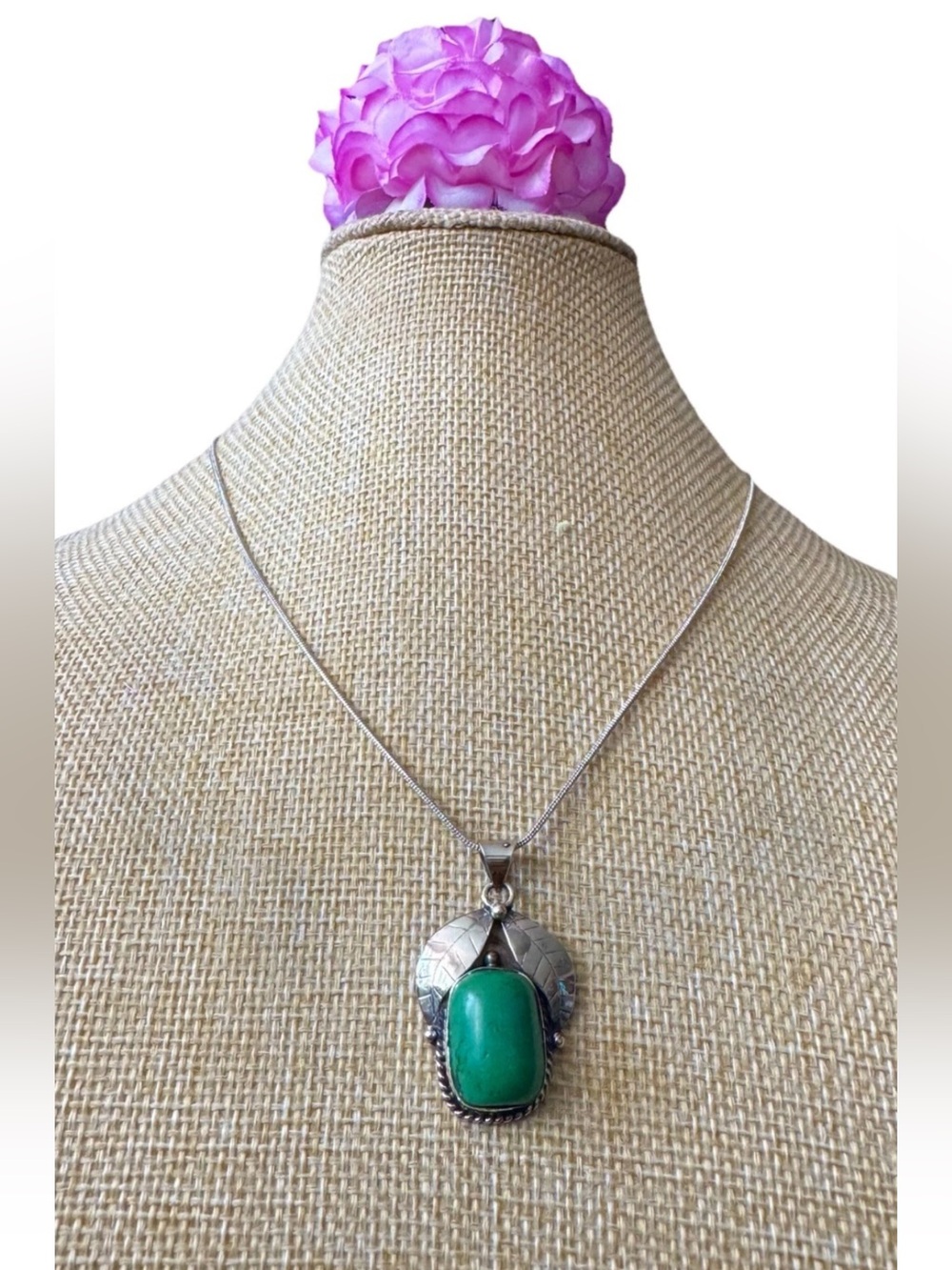 Elegant Vintage Fruit Shape Green Tibetan Turquoise Pendant Set In Silver 5.65gm